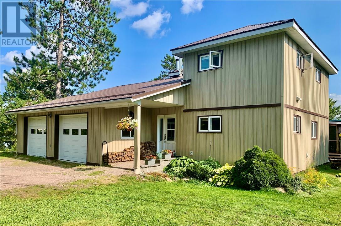 240 Lake Road, St. Charles, Ontario  P0M 2W0 - Photo 14 - 2126872