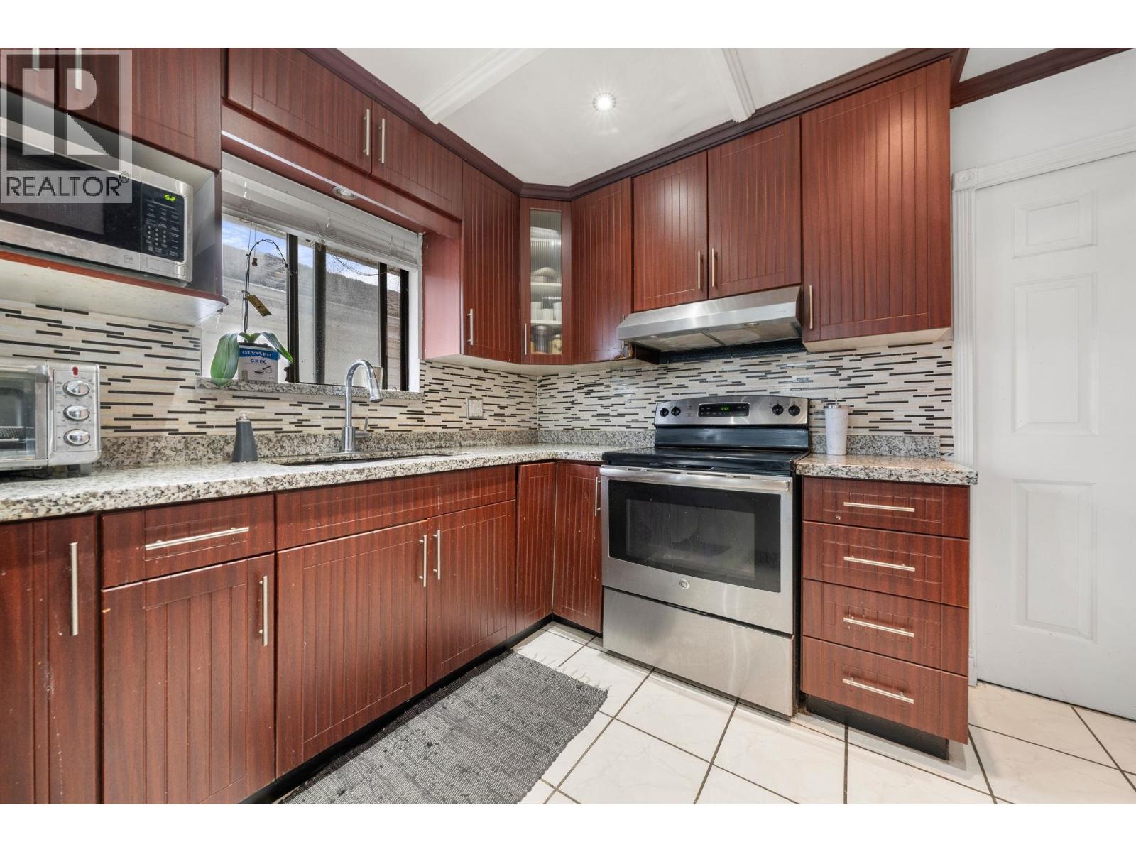 7882 Windsor Street, Vancouver, British Columbia  V5X 4A8 - Photo 11 - R3102619