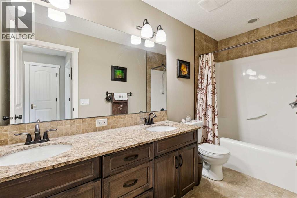 23 Kingston View Se, Airdrie, Alberta  T4A 0K4 - Photo 37 - A2293731