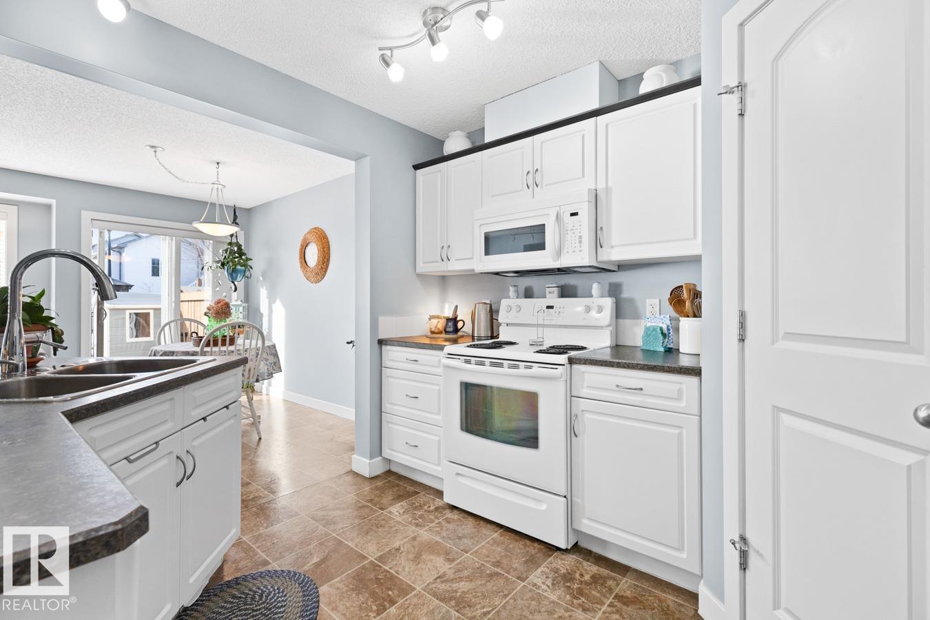 #7 14208 36 St Nw, Edmonton, Alberta  T5Y 0E4 - Photo 8 - E4478808