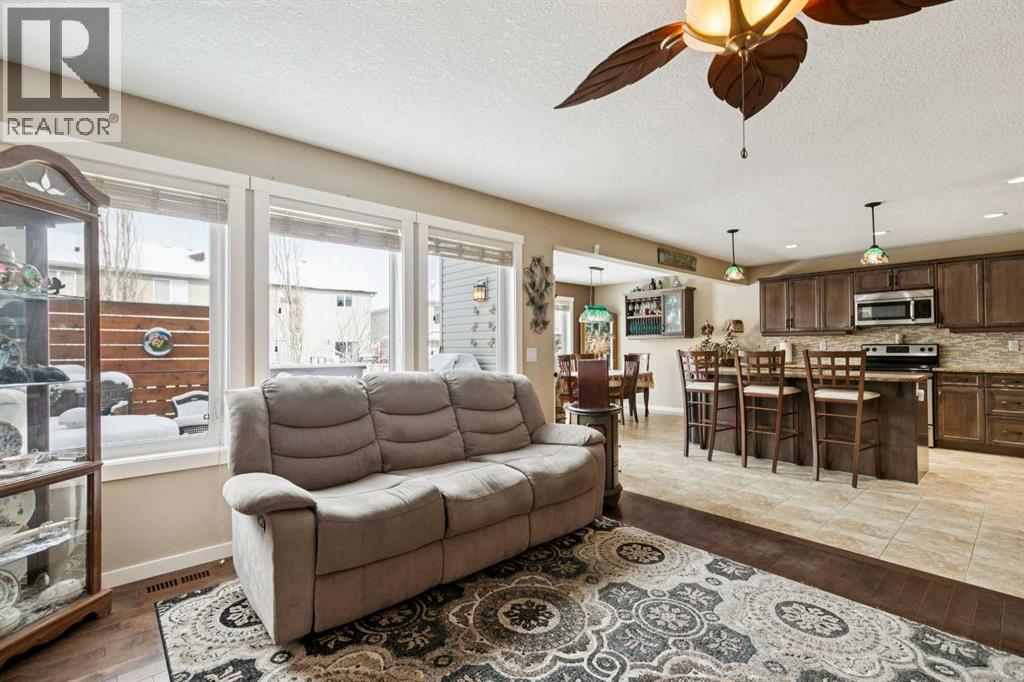 23 Kingston View Se, Airdrie, Alberta  T4A 0K4 - Photo 9 - A2293731