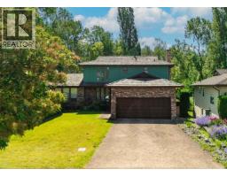 <div class="price">$2,300,000</div> 3178 E 63rd Avenue, Vancouver<br><div style="margin-bottom:8px;"><small>Selmak Realty Limited</small></div><div class='bed_bath'>3 Bed | 4 Bath</div>