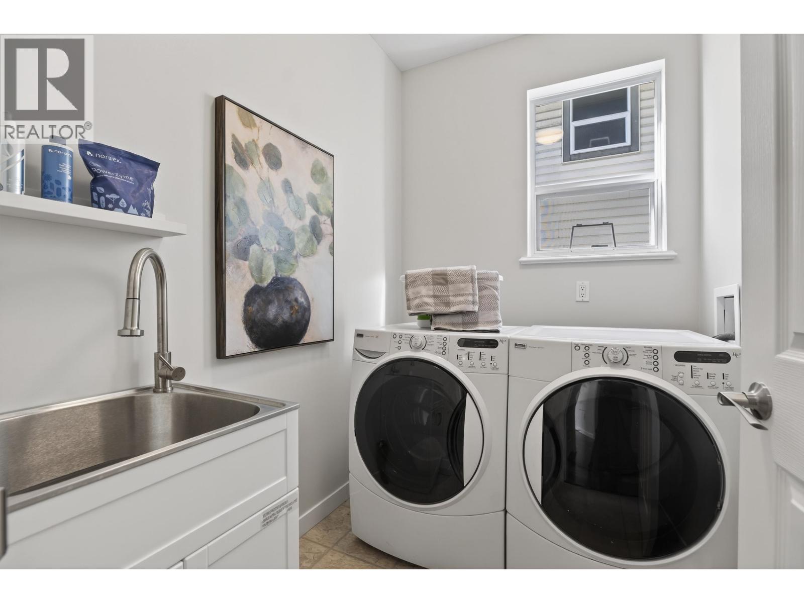 98 Linden Court, Port Moody, British Columbia  V3H 5C2 - Photo 16 - R3094099