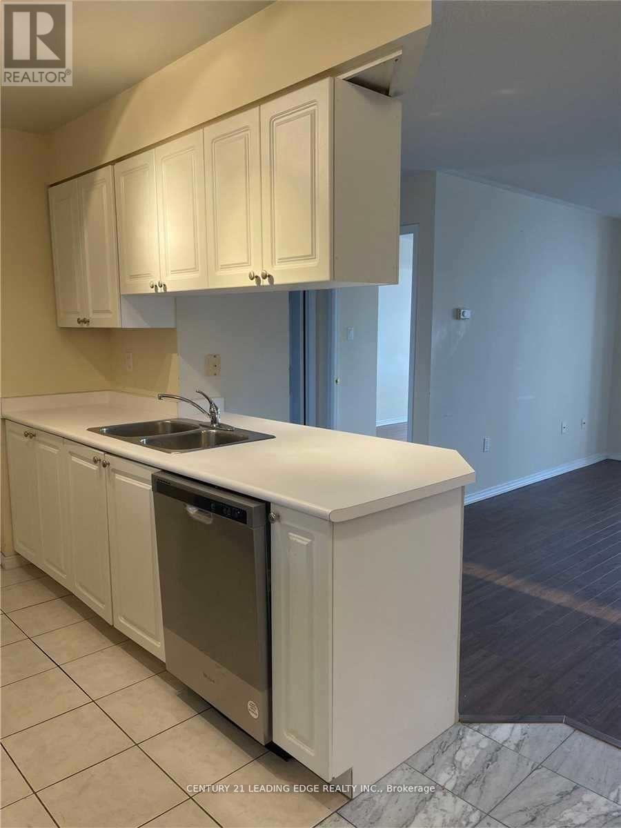 1411 - 889 Bay Street, Toronto, Ontario  M5S 3K5 - Photo 14 - C12915466