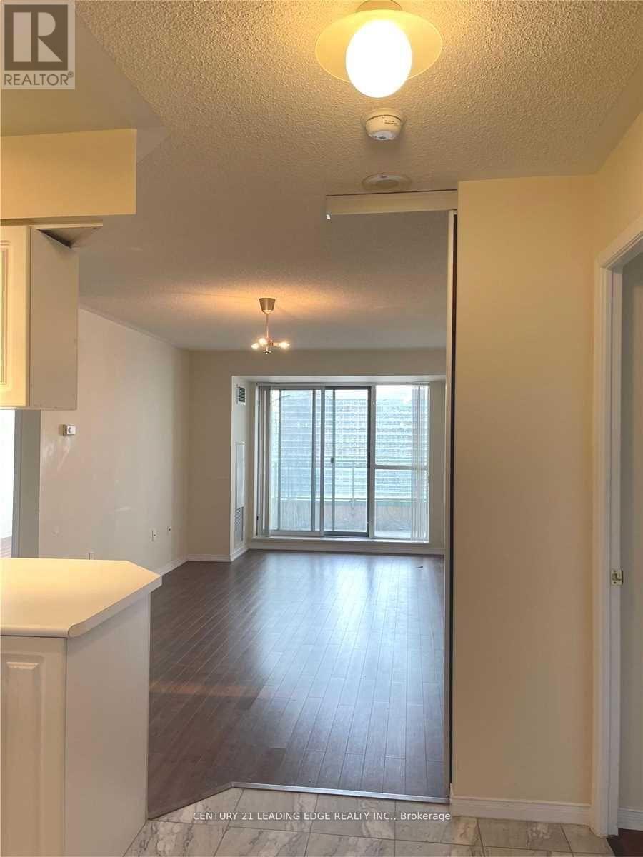 1411 - 889 Bay Street, Toronto, Ontario  M5S 3K5 - Photo 7 - C12915466