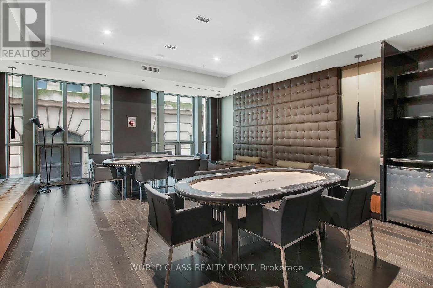 1914 - 70 Temperance Street, Toronto, Ontario  M5H 0B1 - Photo 16 - C12915470