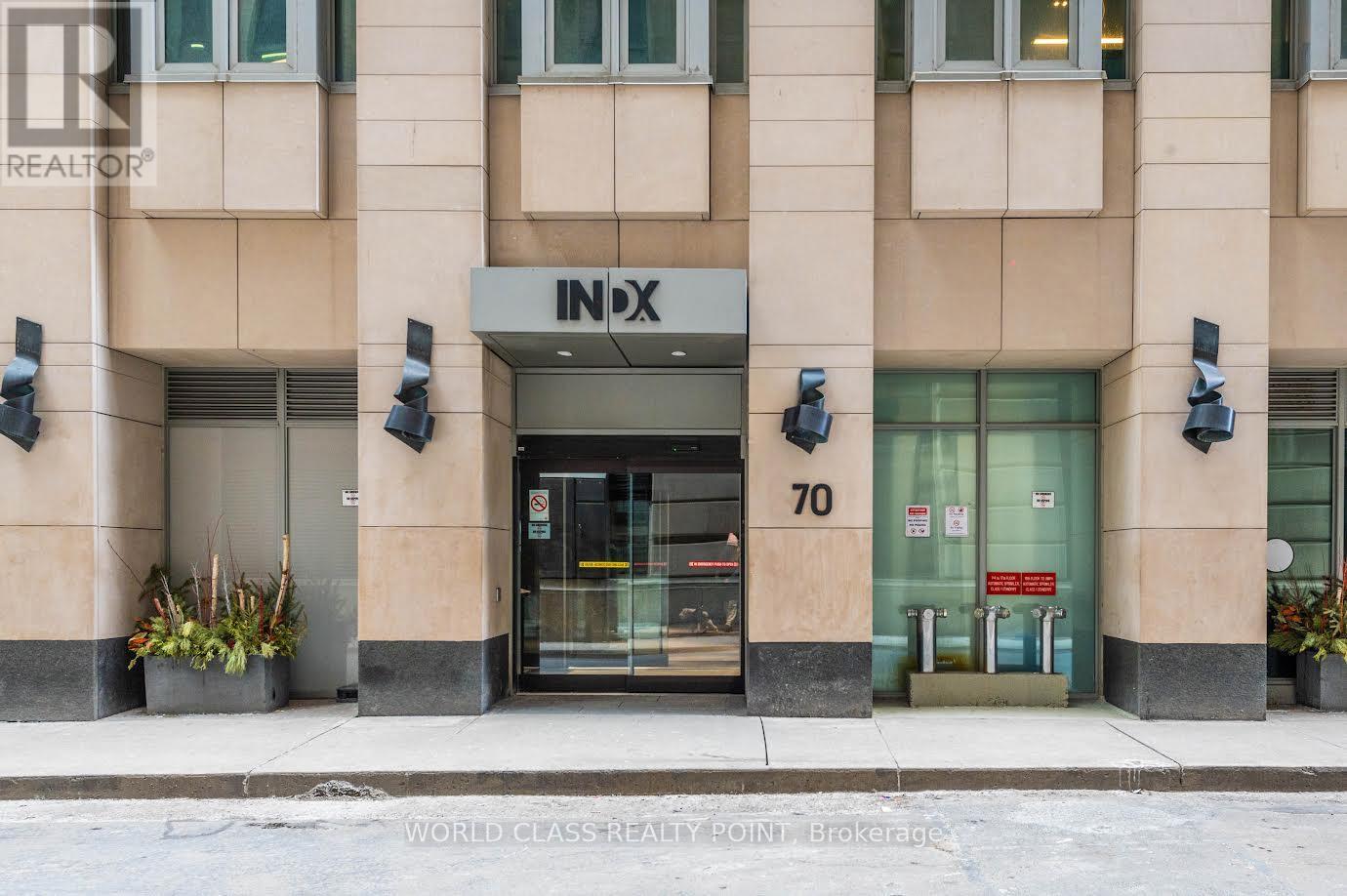 1914 - 70 Temperance Street, Toronto, Ontario  M5H 0B1 - Photo 3 - C12915470