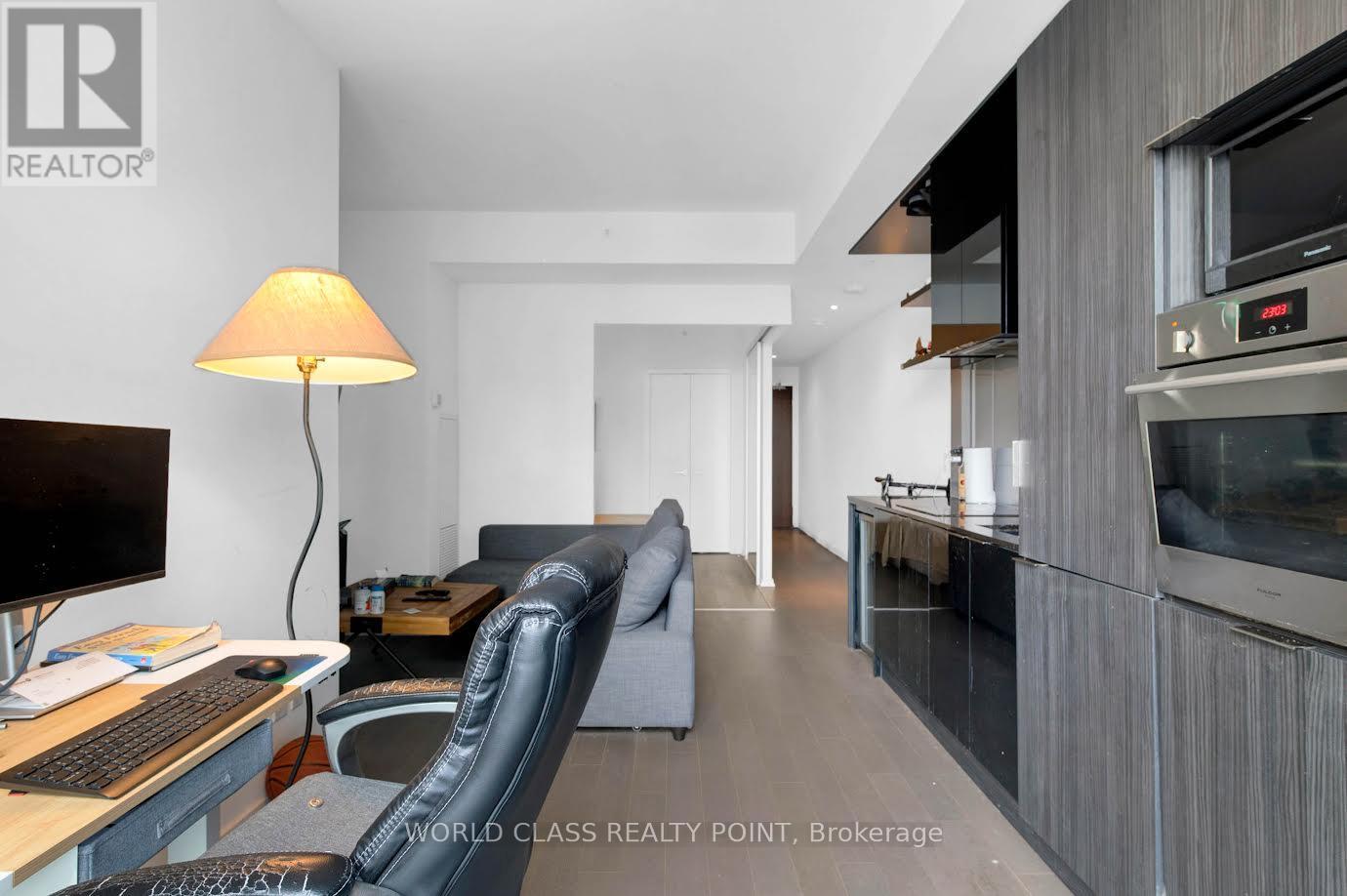 1914 - 70 Temperance Street, Toronto, Ontario  M5H 0B1 - Photo 8 - C12915470