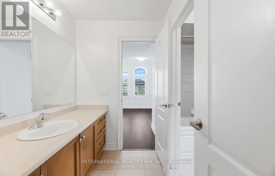 221 Etheridge Avenue N, Milton, Ontario  L9E 1H6 - Photo 32 - W12912904