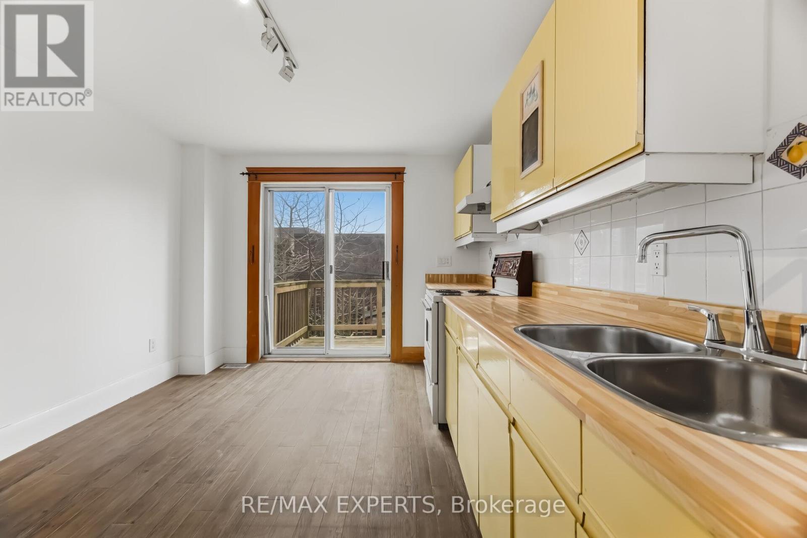 34 Grant Street, Toronto, Ontario  M4M 2H5 - Photo 20 - E12915456