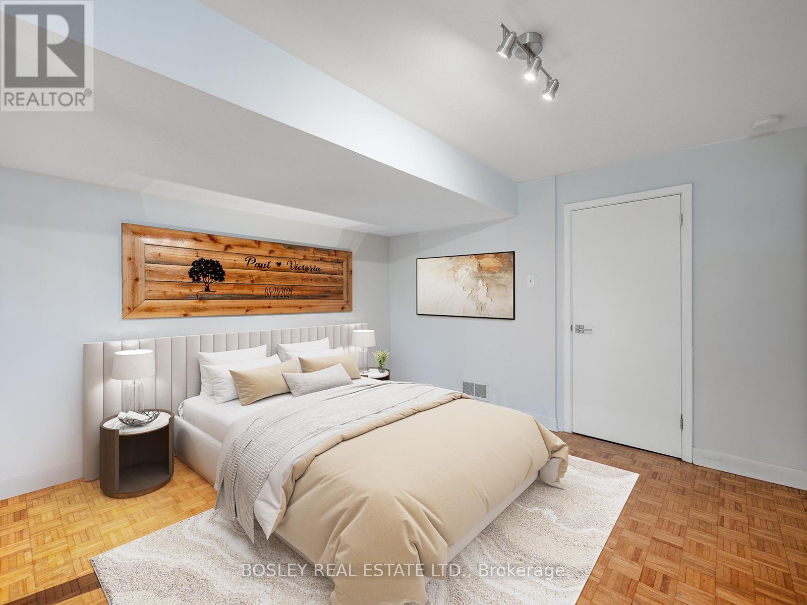 9 Love Crescent, Toronto, Ontario  M4E 1V6 - Photo 42 - E12915464