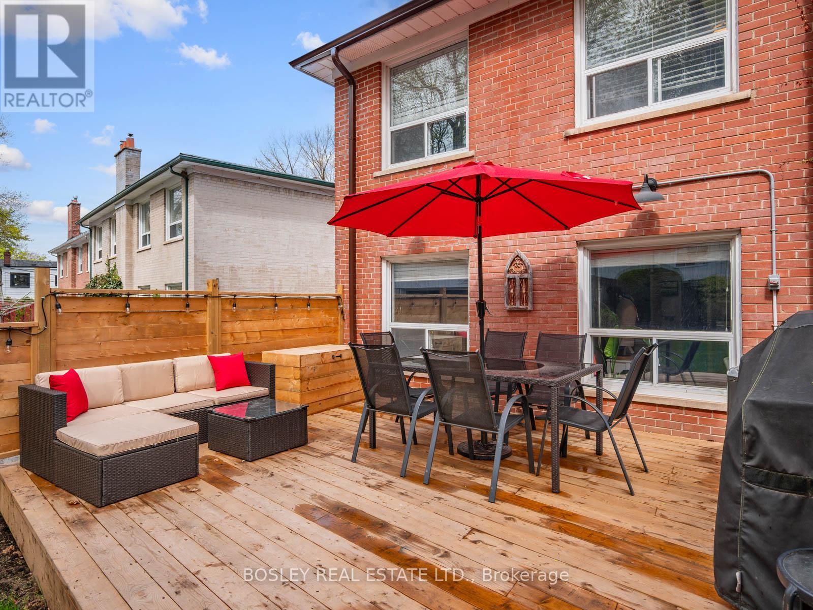 9 Love Crescent, Toronto, Ontario  M4E 1V6 - Photo 46 - E12915464