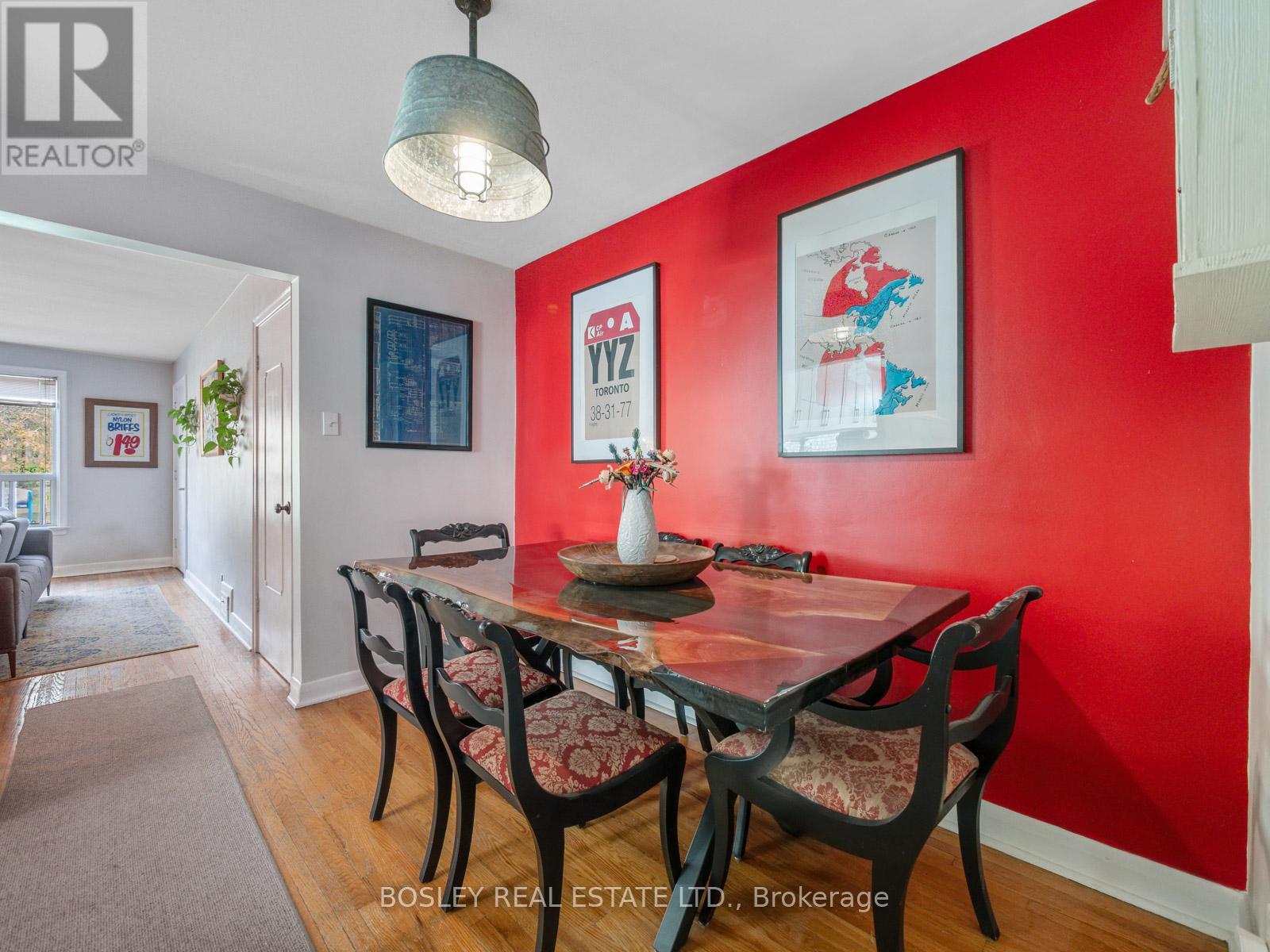 9 Love Crescent, Toronto, Ontario  M4E 1V6 - Photo 5 - E12915464