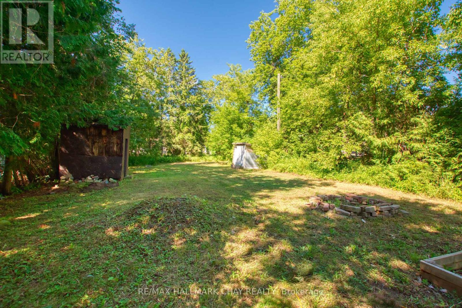 956 Carson Avenue, Innisfil, Ontario  L0L 1W0 - Photo 4 - N12915362