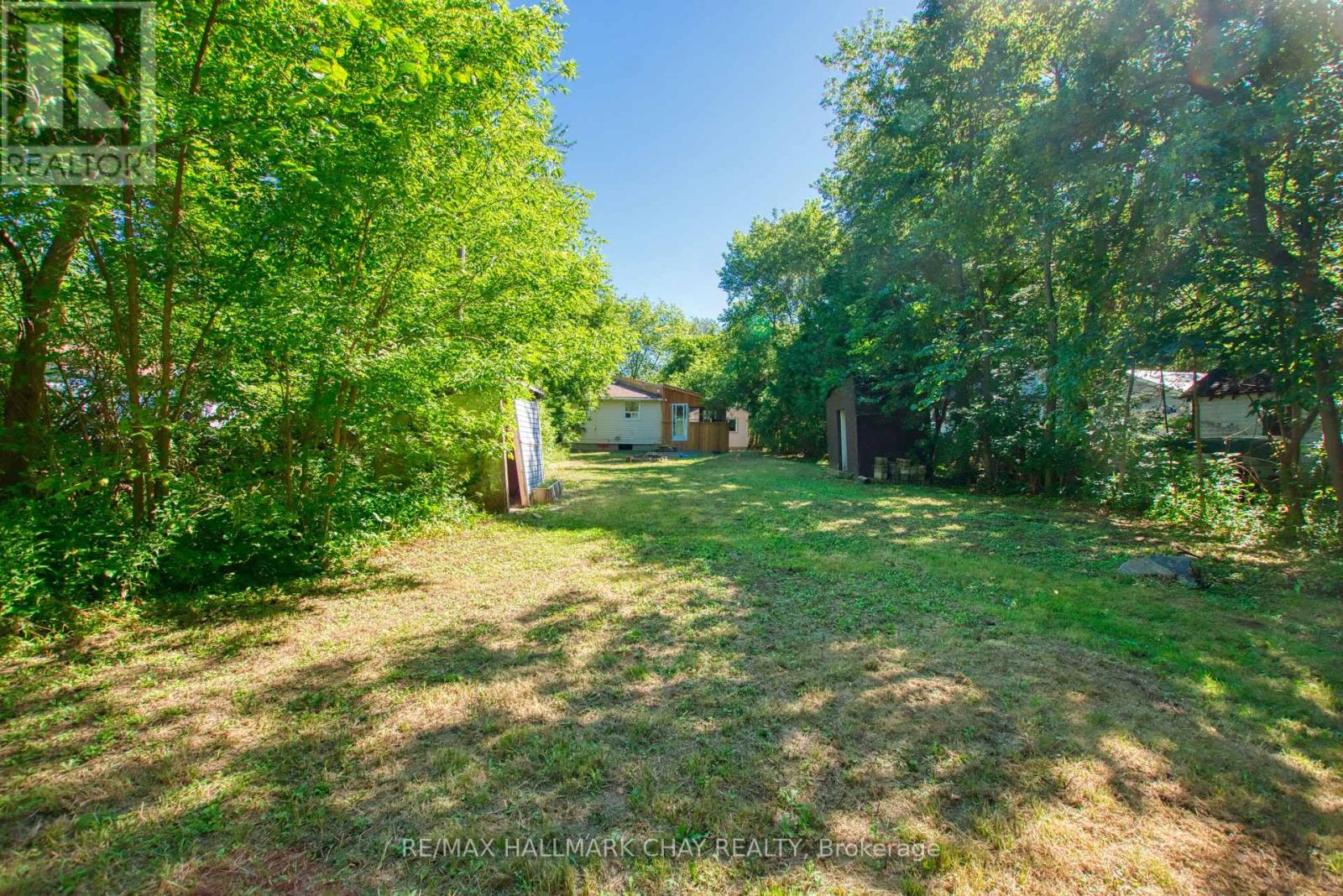 956 Carson Avenue, Innisfil, Ontario  L0L 1W0 - Photo 5 - N12915362