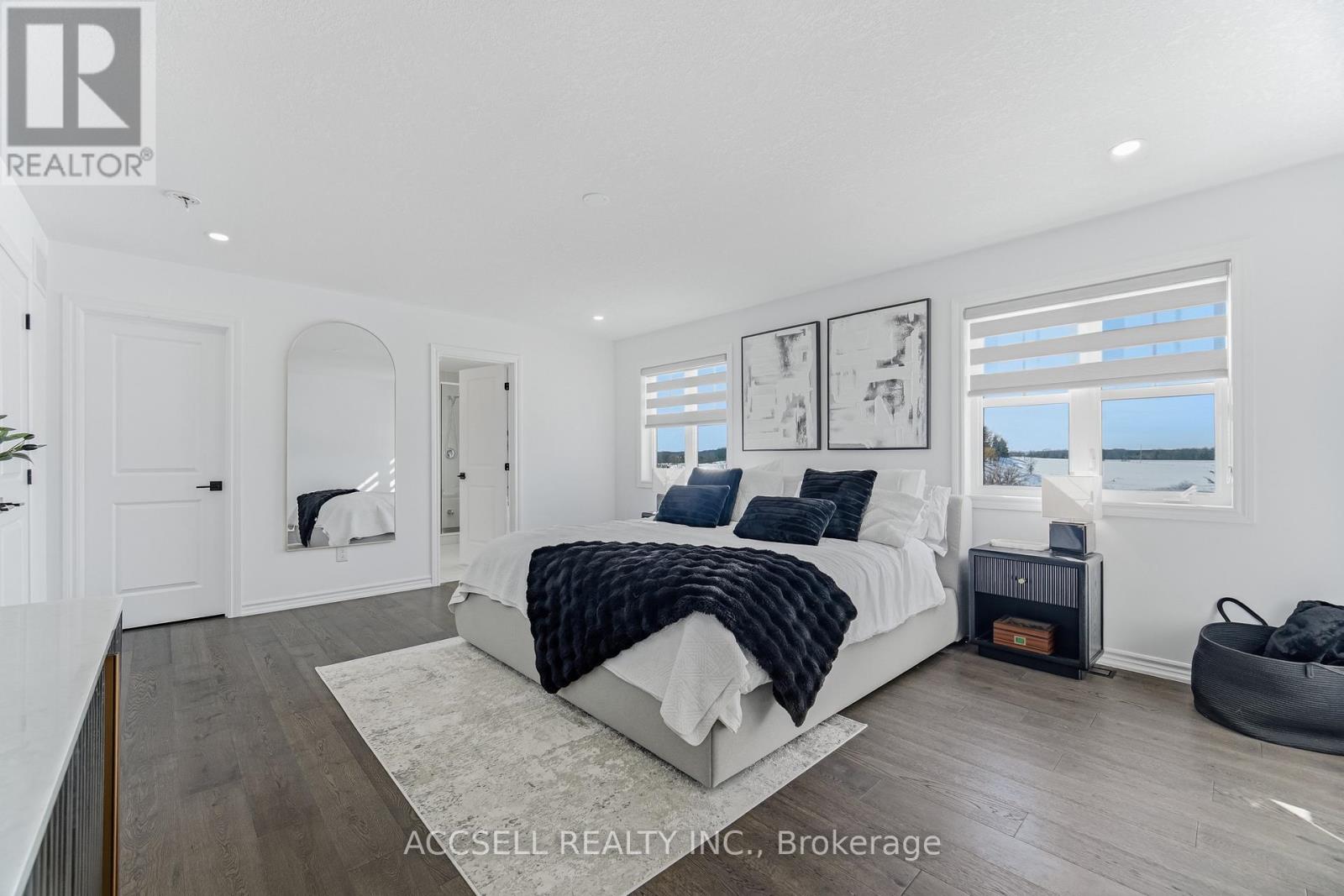 154 Strachan Trail, New Tecumseth (Beeton), Ontario  L0G 1A0 - Photo 28 - N12915438