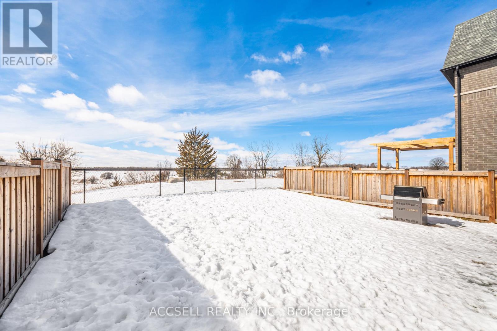 154 Strachan Trail, New Tecumseth (Beeton), Ontario  L0G 1A0 - Photo 43 - N12915438