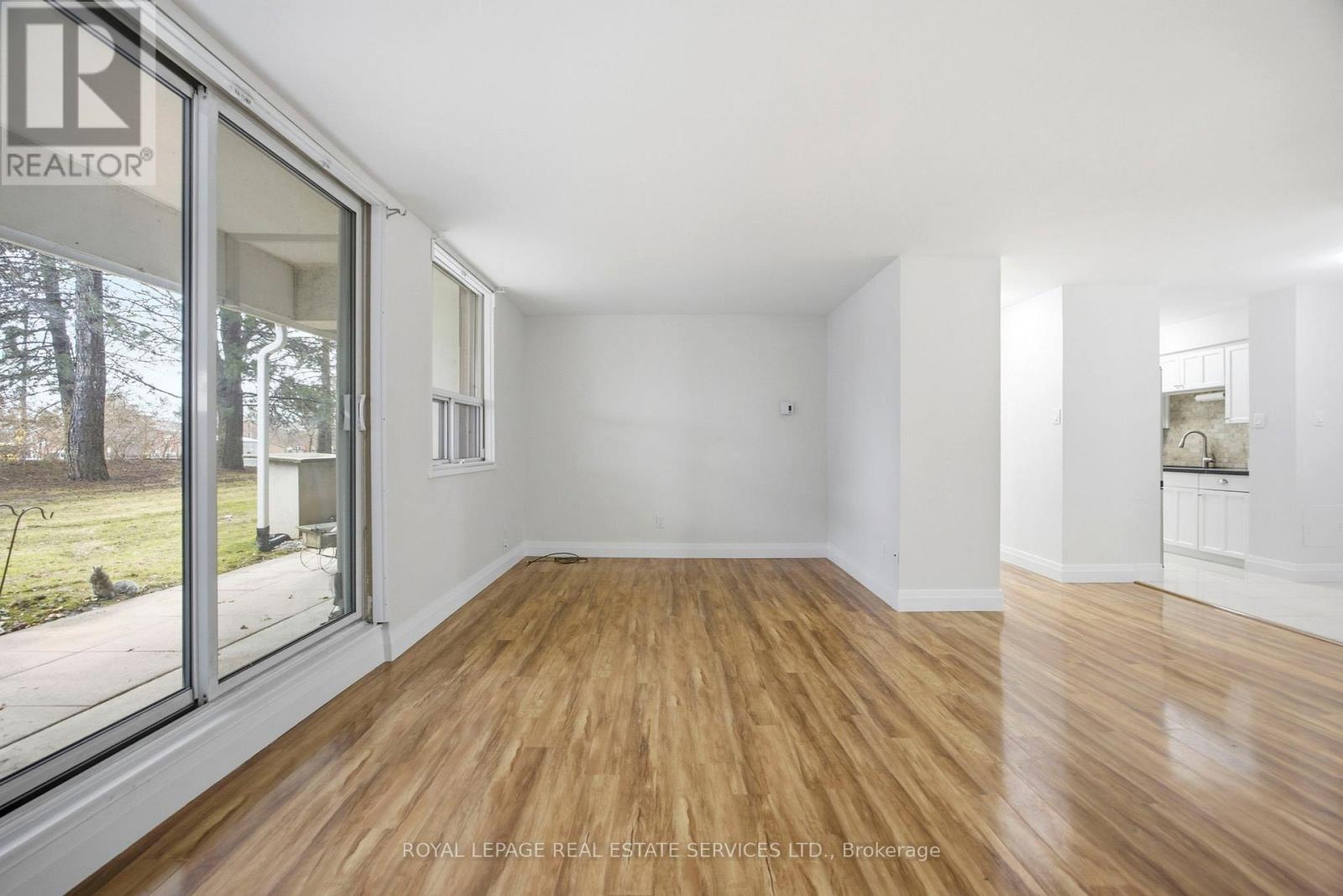 105 - 1 Royal Orchard Boulevard, Markham, Ontario  L3T 3C2 - Photo 10 - N12915442