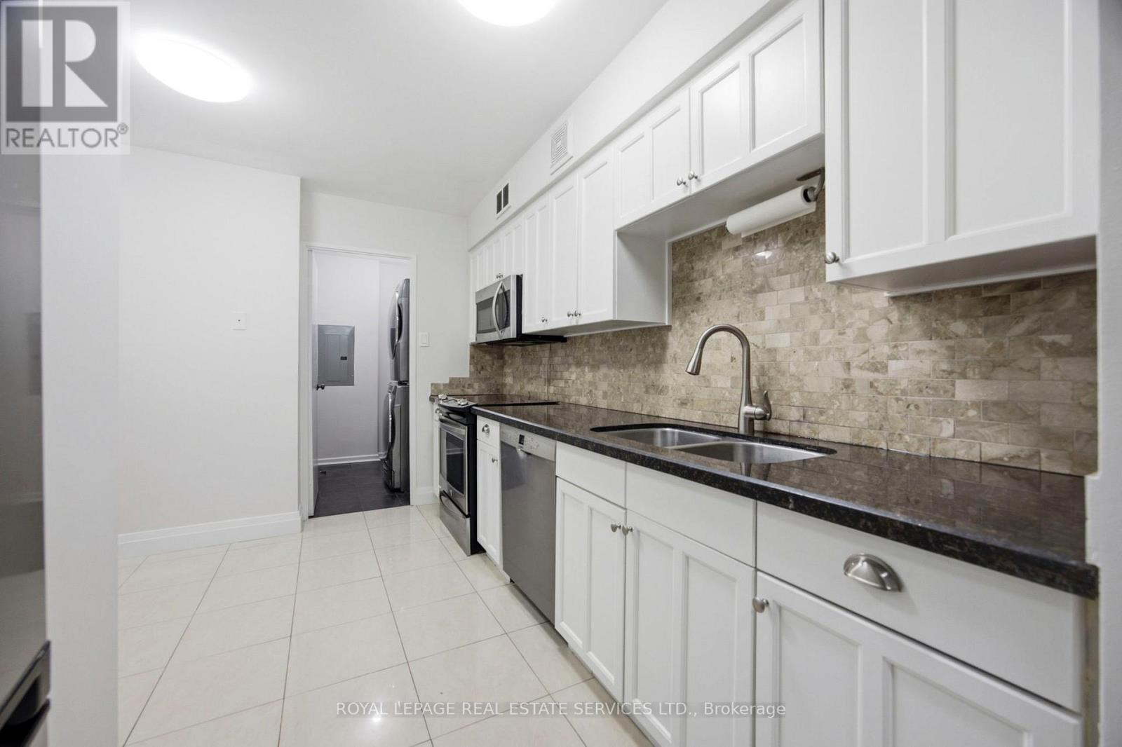 105 - 1 Royal Orchard Boulevard, Markham, Ontario  L3T 3C2 - Photo 14 - N12915442