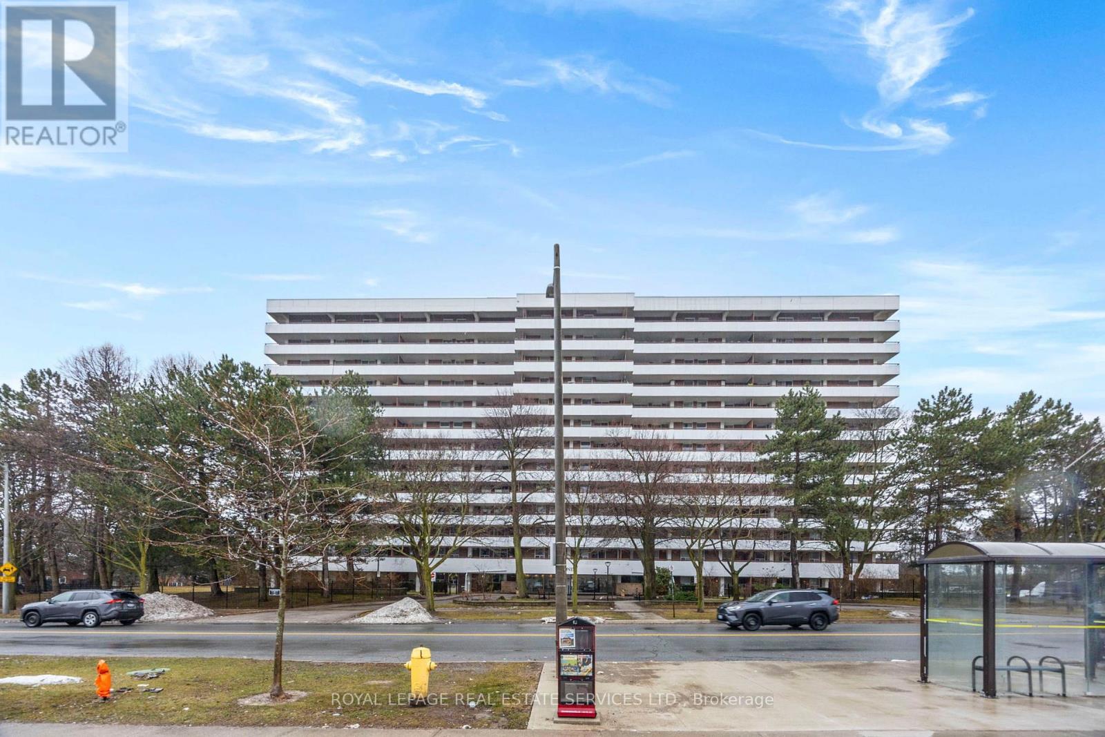 105 - 1 Royal Orchard Boulevard, Markham, Ontario  L3T 3C2 - Photo 2 - N12915442