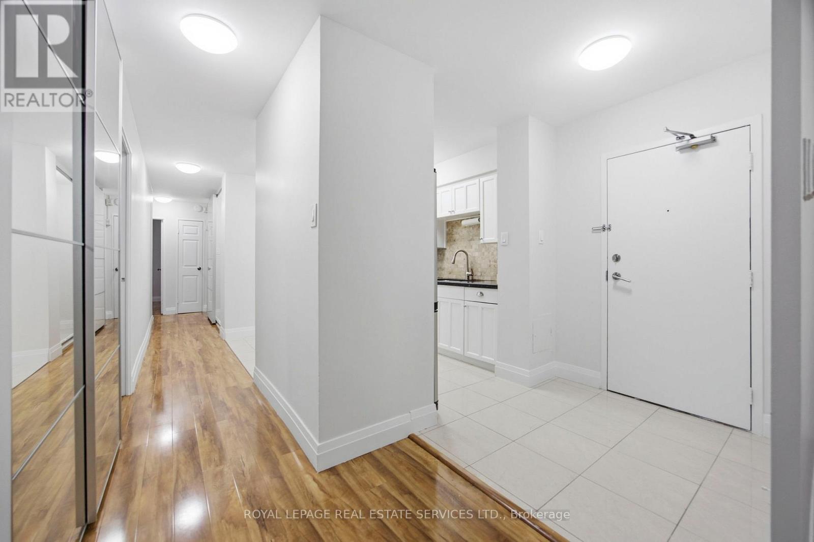 105 - 1 Royal Orchard Boulevard, Markham, Ontario  L3T 3C2 - Photo 30 - N12915442