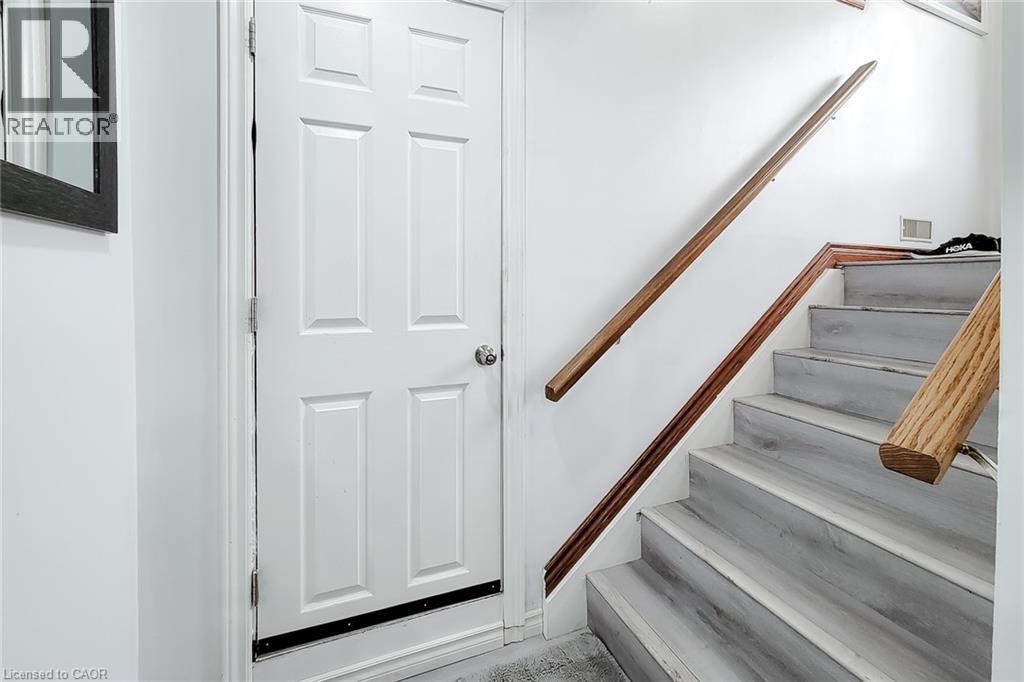 114 Juanita Drive, Hamilton, Ontario  L9C 2G3 - Photo 32 - 40814570