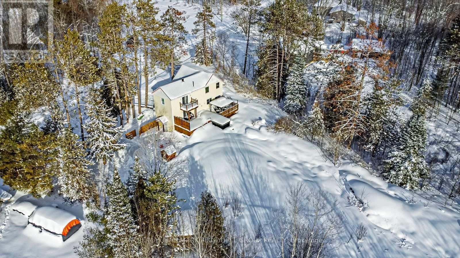 2917 Fairgrounds Road, Ramara, Ontario  L0K 2B0 - Photo 13 - S12915452