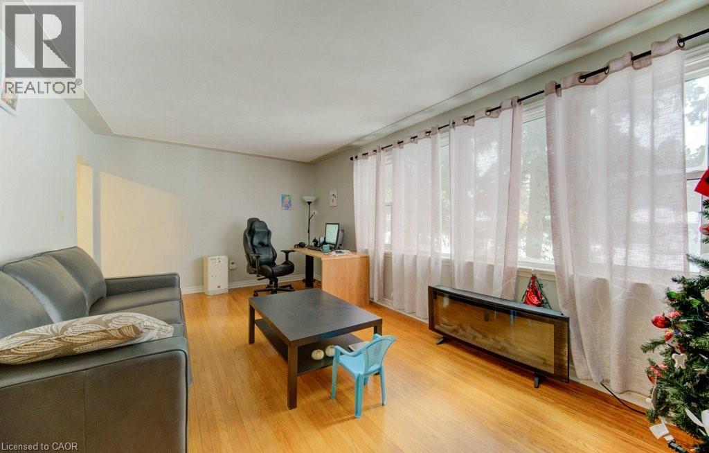 109 Eton Drive, Kitchener, Ontario  N2B 1N1 - Photo 14 - 40798407