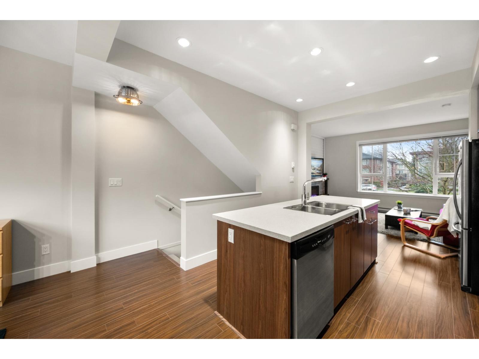 67 2450 161a Street, Surrey, British Columbia  V3S 8K4 - Photo 5 - R3097145