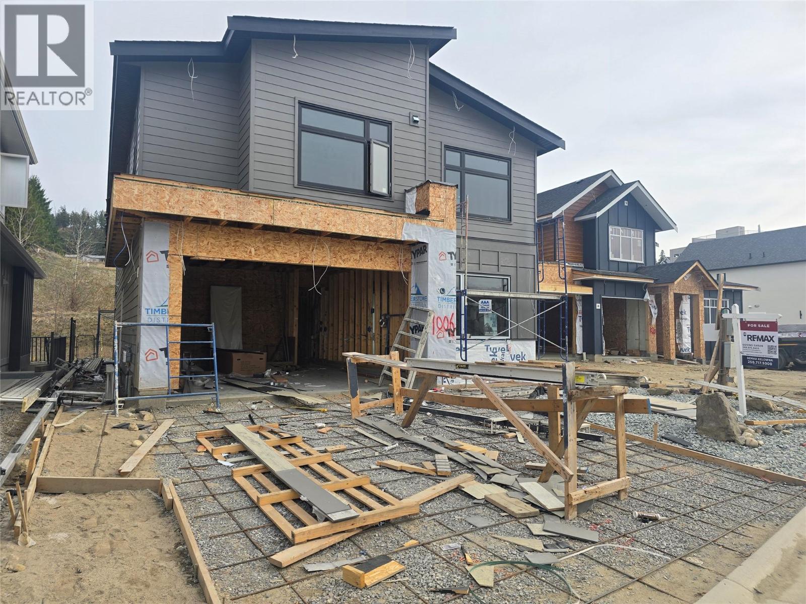 1016 Bull Crescent, Kelowna, British Columbia