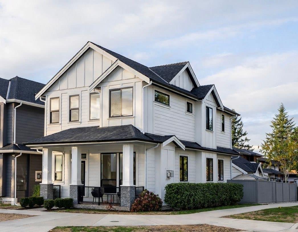 16595 25A AVENUE, Surrey, British Columbia