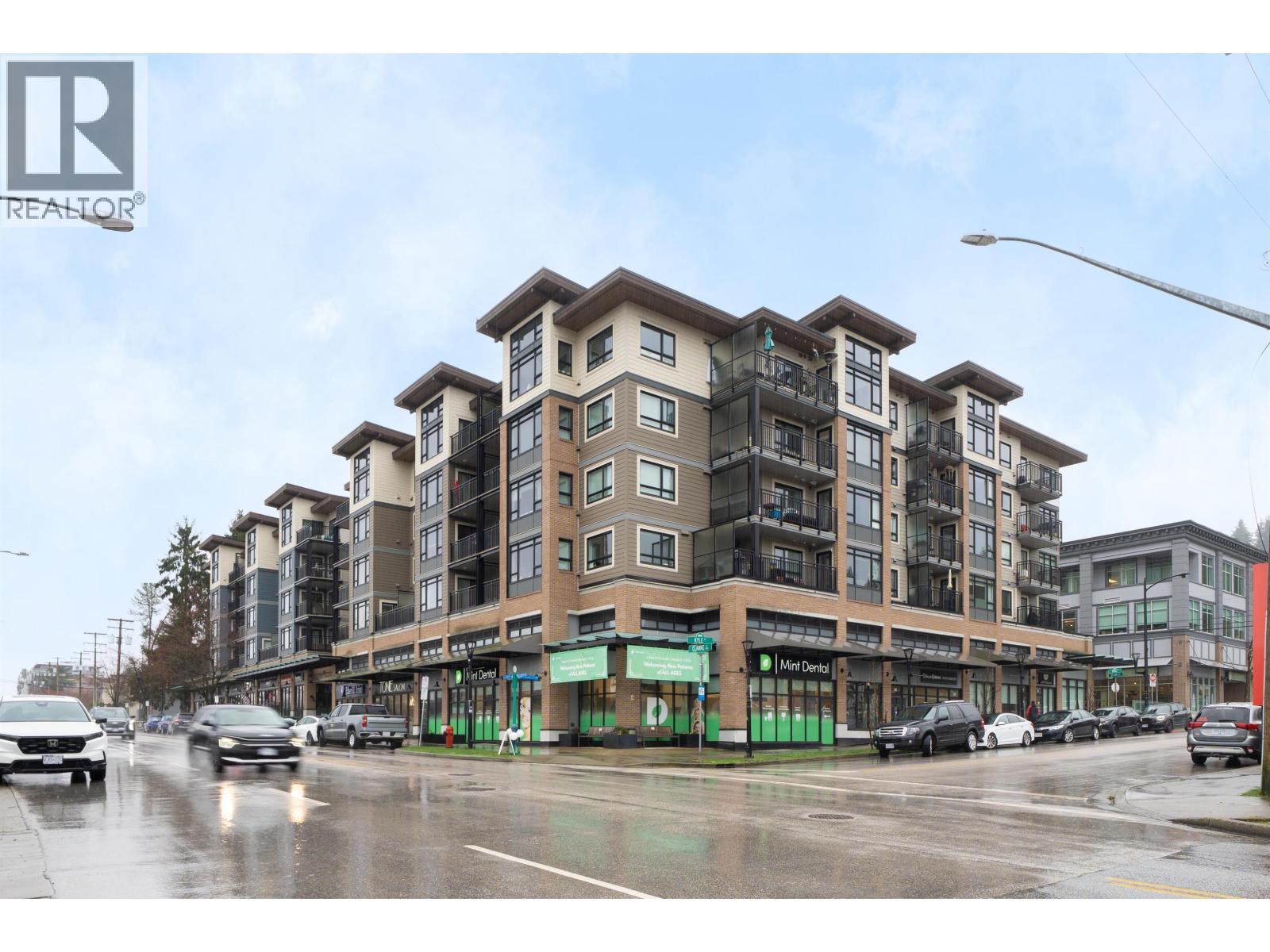 215 2525 Clarke Street, Port Moody, British Columbia  V3H 0J3 - Photo 2 - R3102358