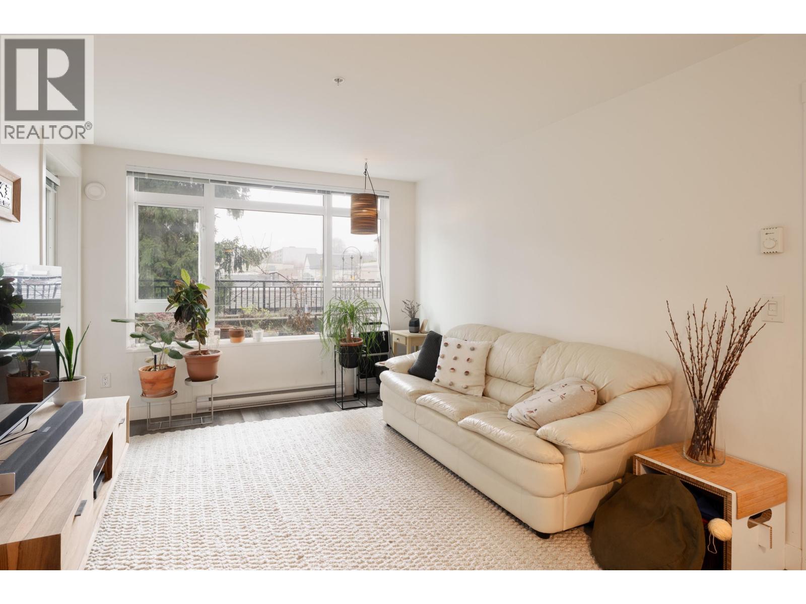 215 2525 Clarke Street, Port Moody, British Columbia  V3H 0J3 - Photo 6 - R3102358