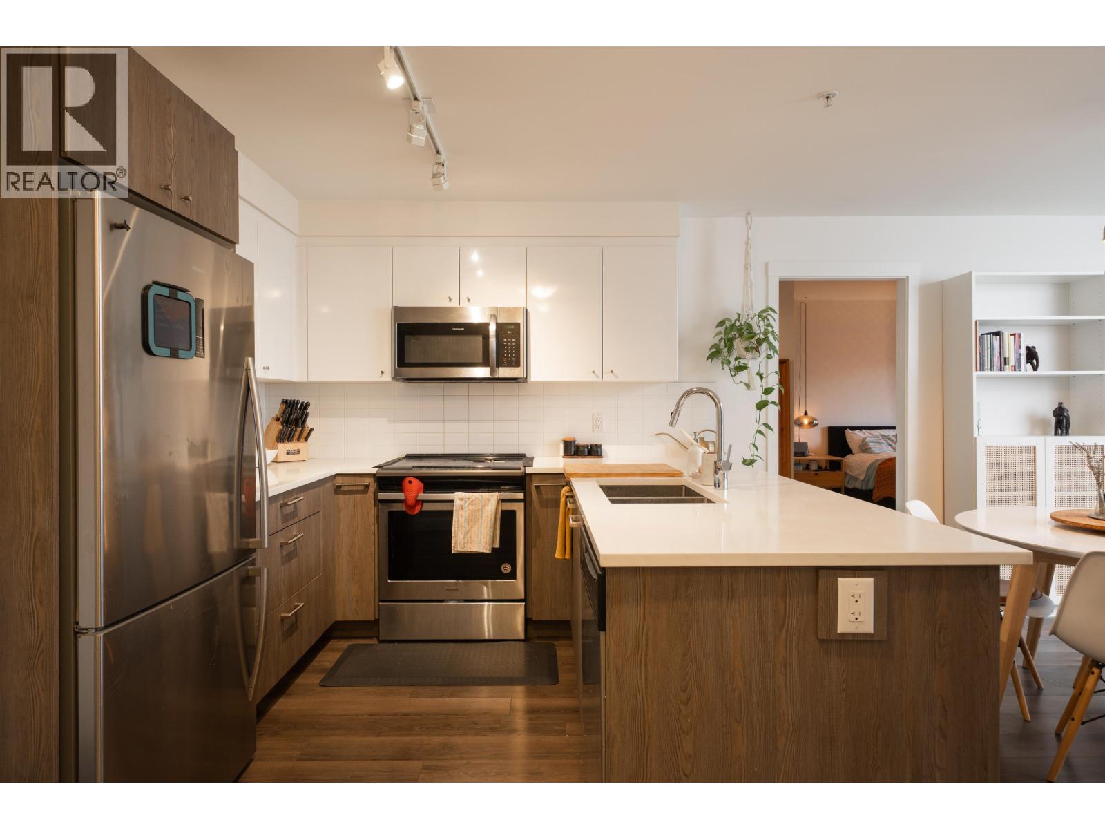 215 2525 Clarke Street, Port Moody, British Columbia  V3H 0J3 - Photo 16 - R3102358