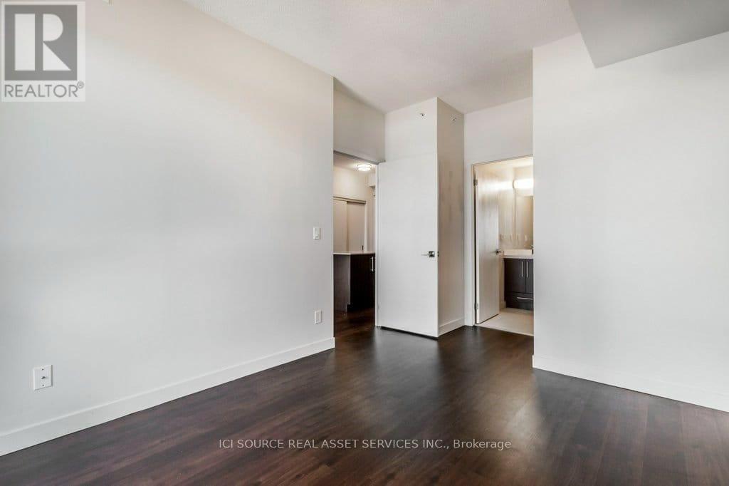 705 - 2087 Fairview Street, Burlington, Ontario  L7N 2R1 - Photo 15 - W12915352