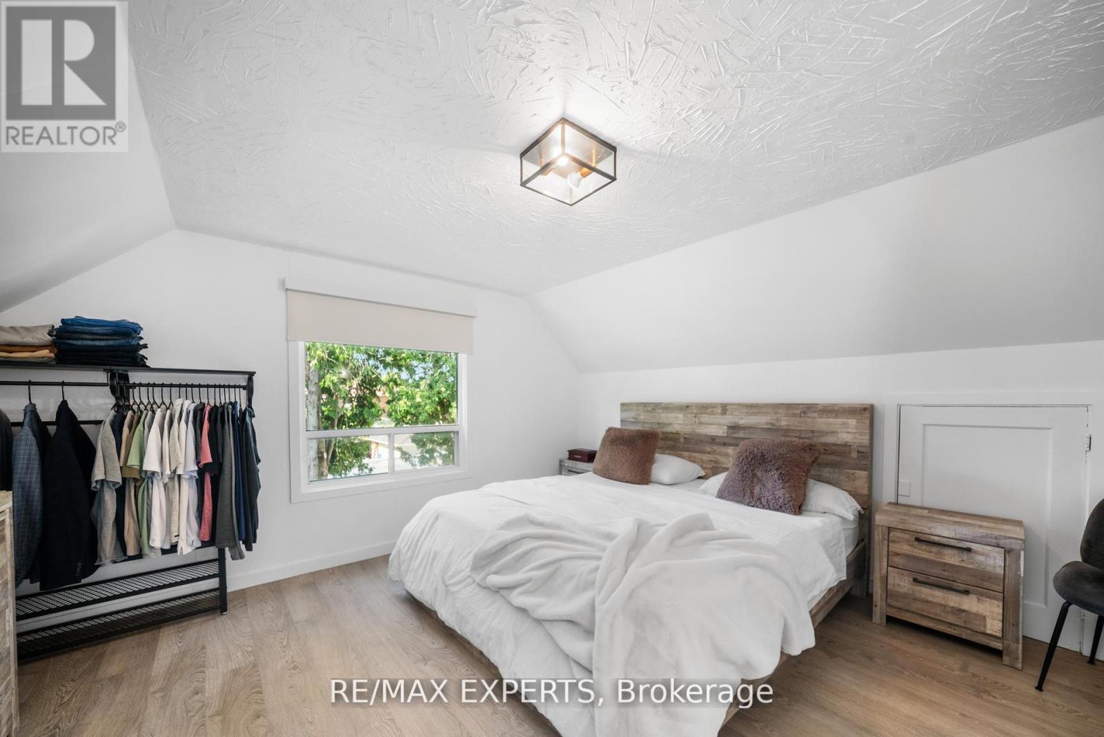 6 Mccallum Court, Toronto, Ontario  M8Y 1M6 - Photo 19 - W12915382