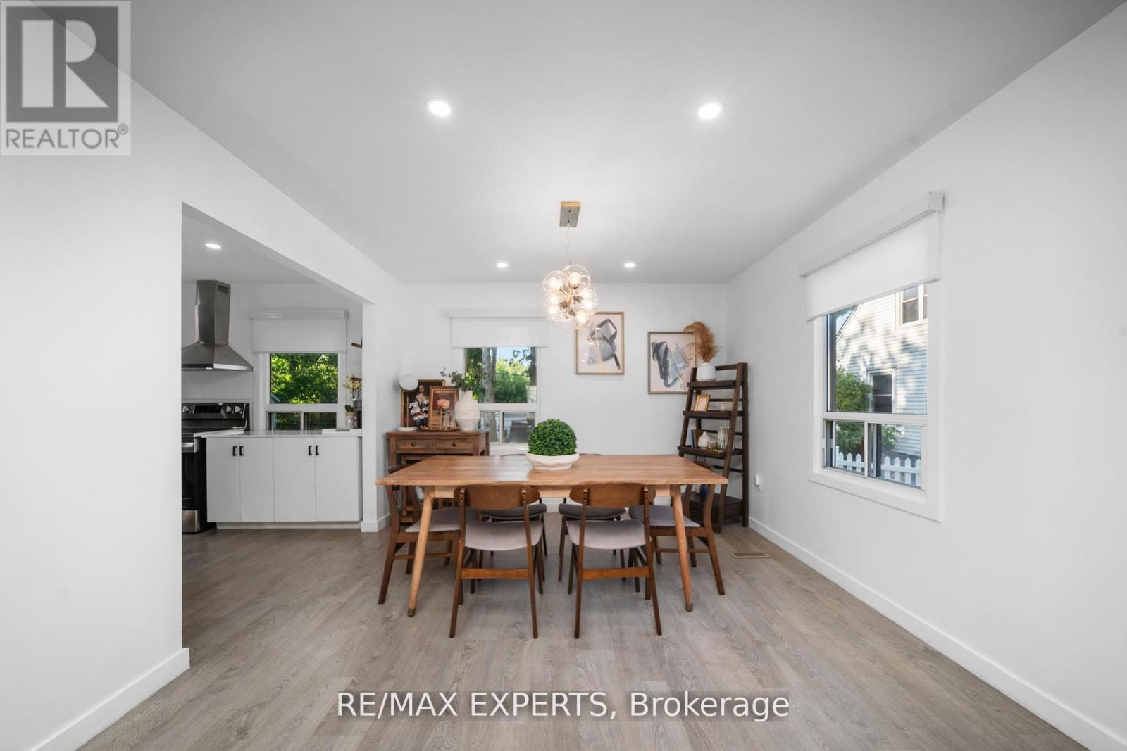 6 Mccallum Court, Toronto, Ontario  M8Y 1M6 - Photo 20 - W12915382