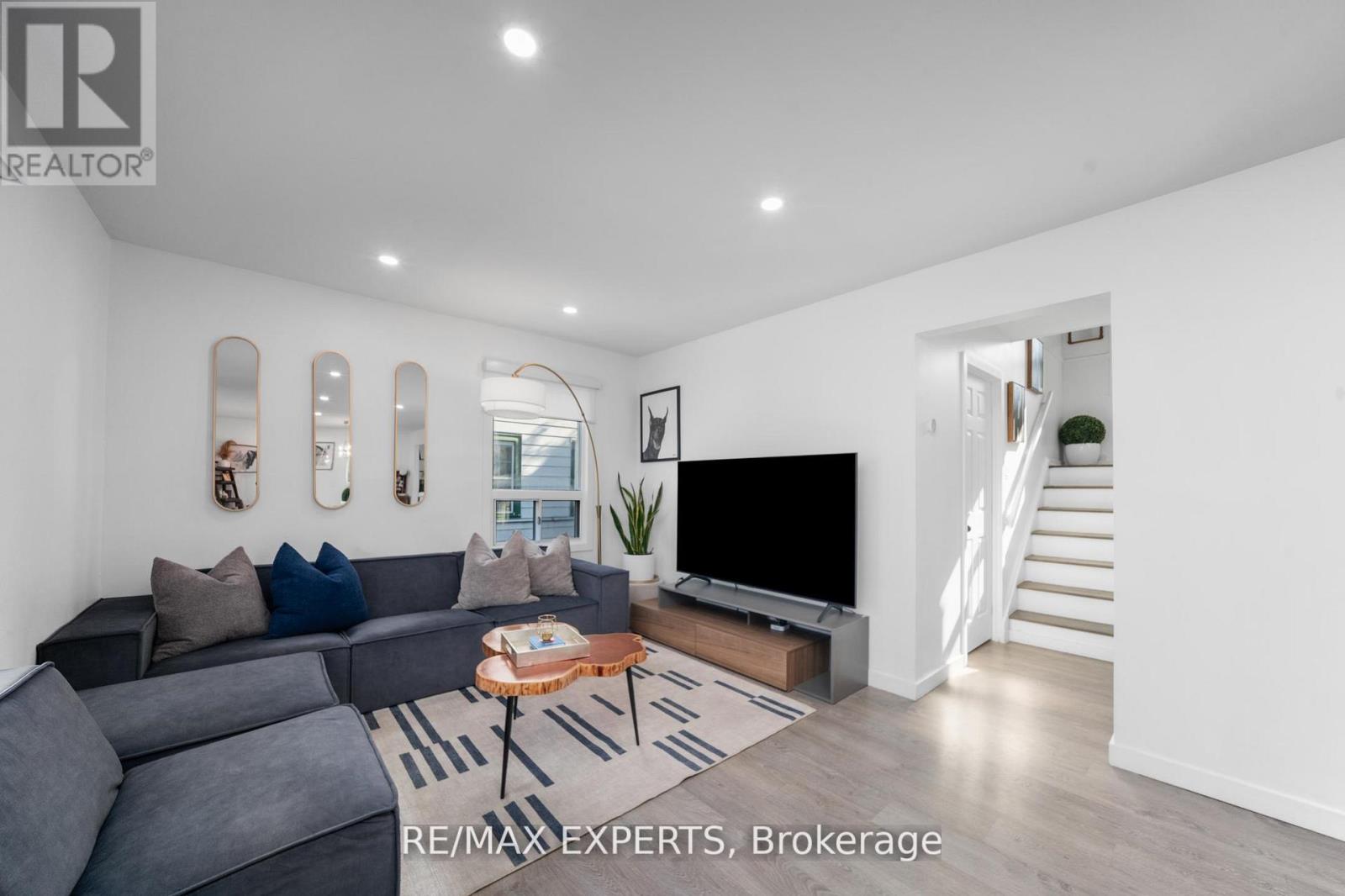 6 Mccallum Court, Toronto, Ontario  M8Y 1M6 - Photo 23 - W12915382