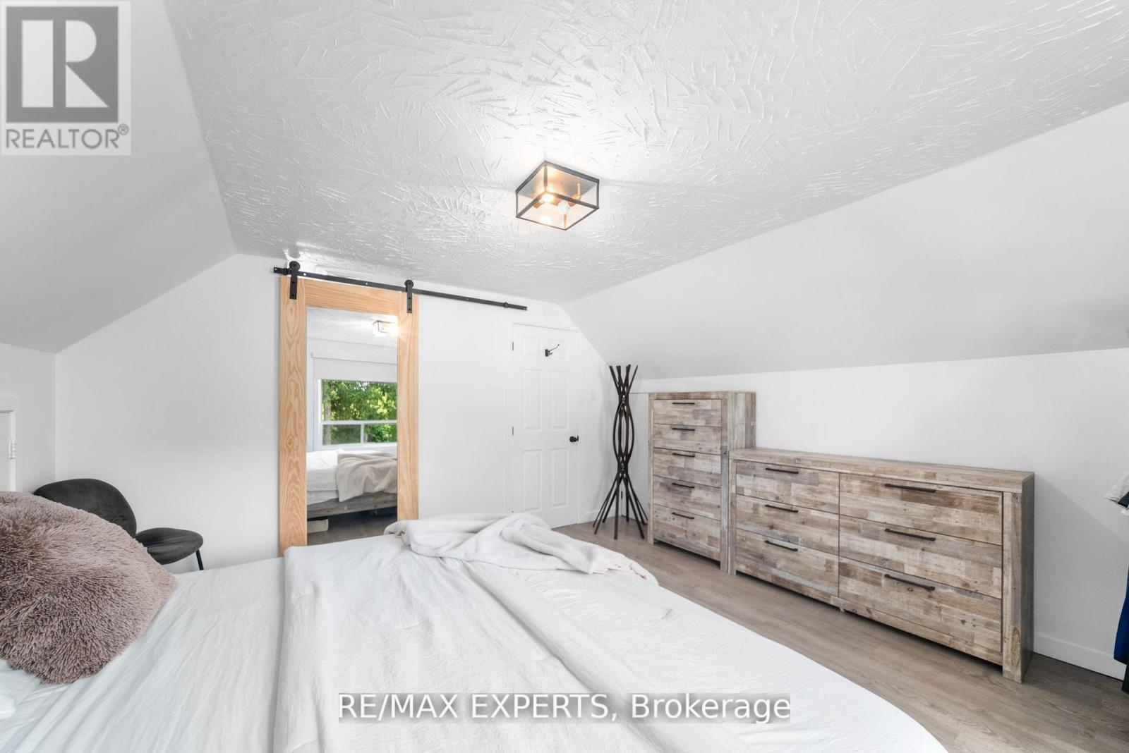 6 Mccallum Court, Toronto, Ontario  M8Y 1M6 - Photo 34 - W12915382