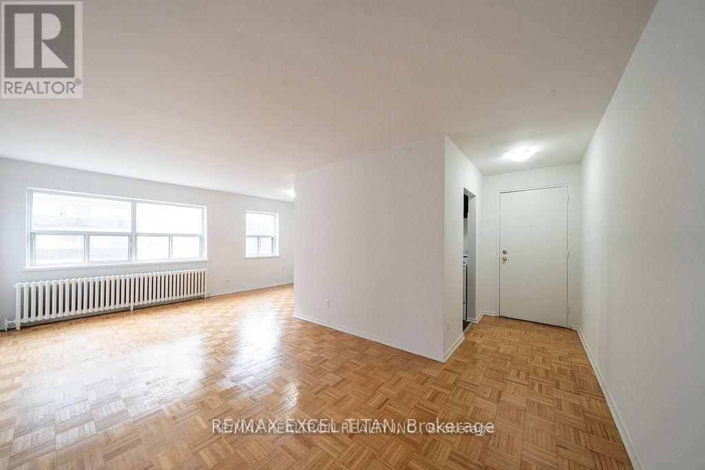 53 - 2049 Prospect Street, Burlington, Ontario  L7R 1Z2 - Photo 2 - W12915420