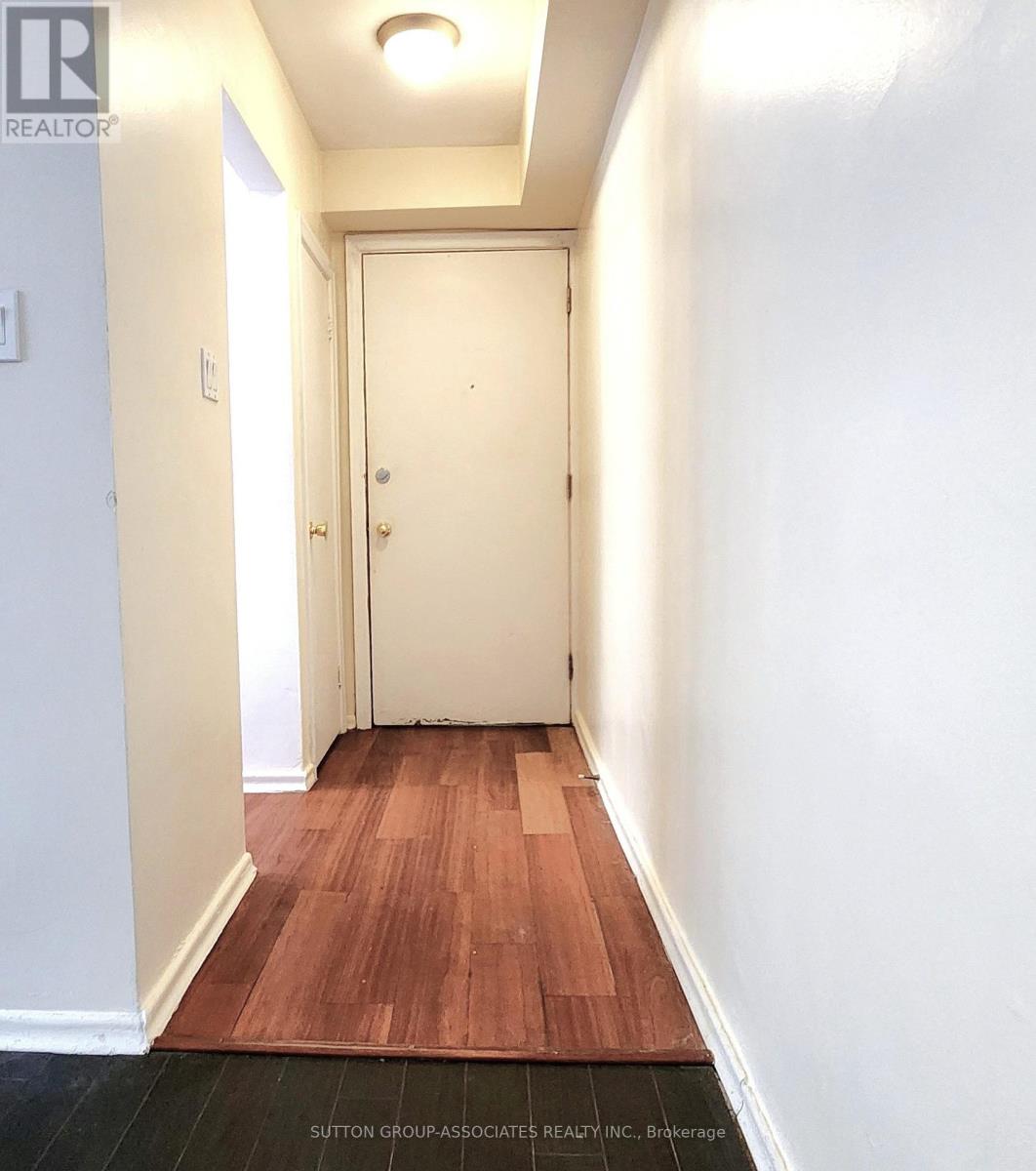 103 - 1 Greenbrook Drive, Toronto, Ontario  M6M 2J8 - Photo 2 - W12915422