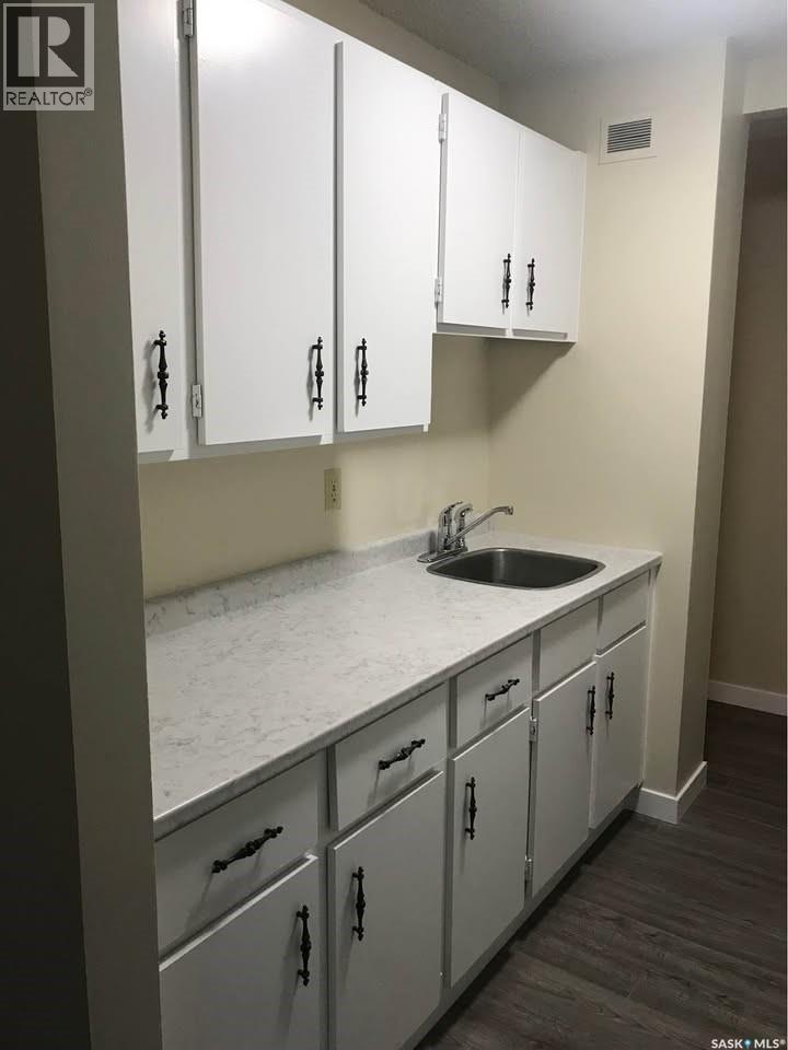 31 & 51 Centennial Street, Regina, Saskatchewan  S4S 6P8 - Photo 9 - SK031053