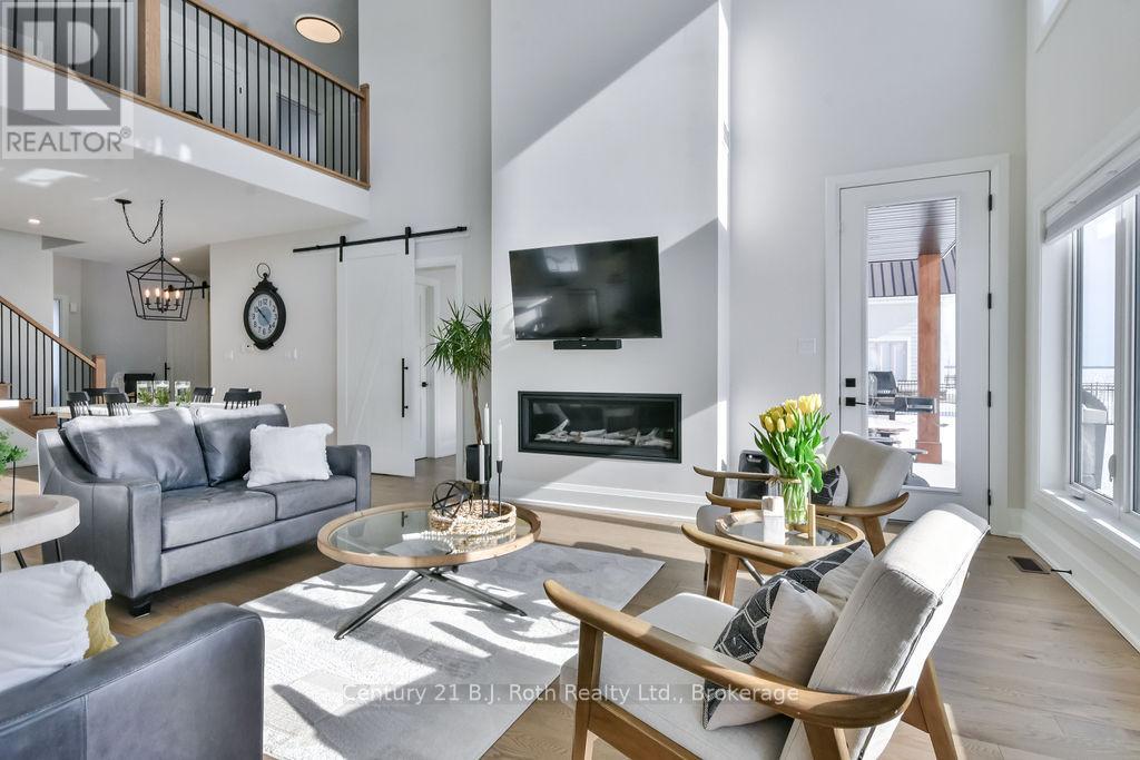 27 - 53 Dock Lane, Tay, Ontario  L0K 1R0 - Photo 4 - S12676364