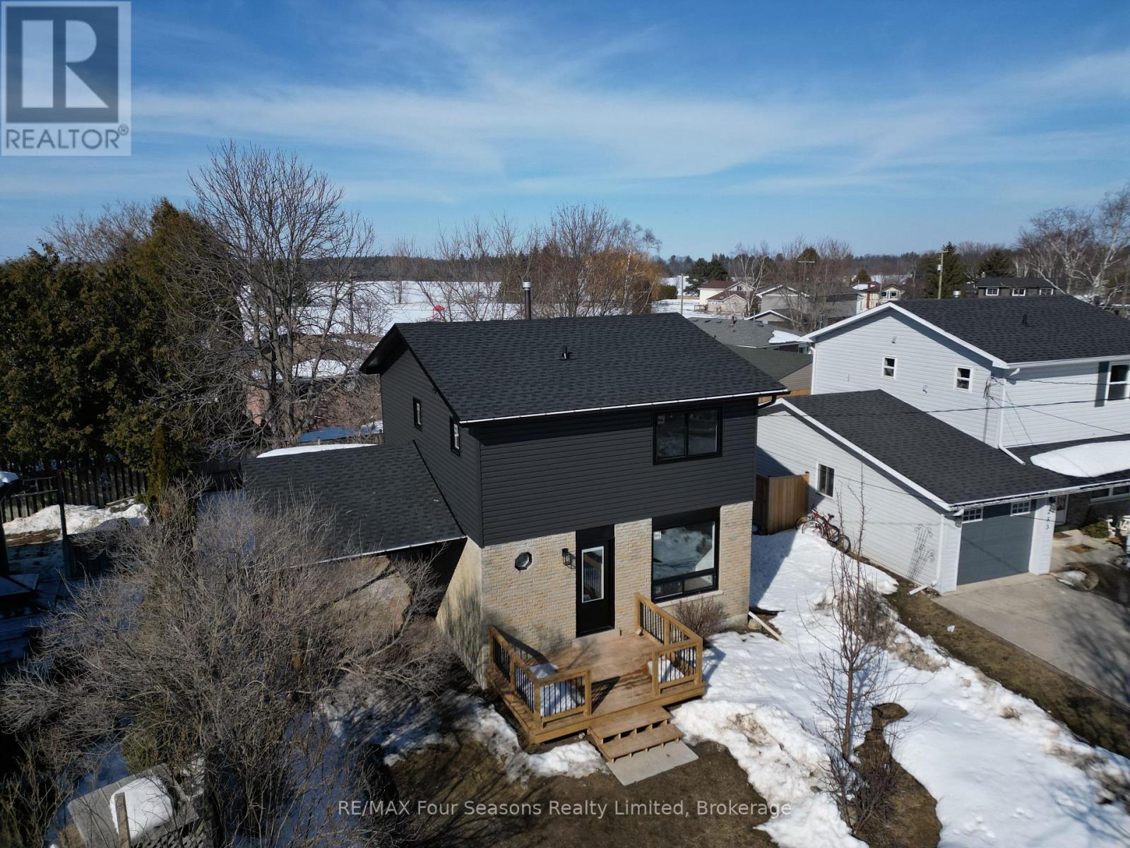 255 Valleyfield Crescent, Clearview, Ontario  L0M 1S0 - Photo 34 - S12851730