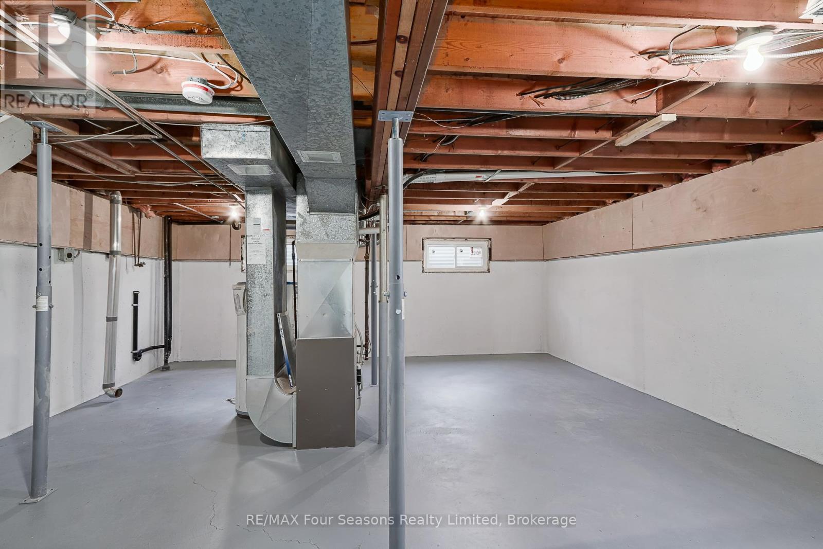 255 Valleyfield Crescent, Clearview, Ontario  L0M 1S0 - Photo 32 - S12851730