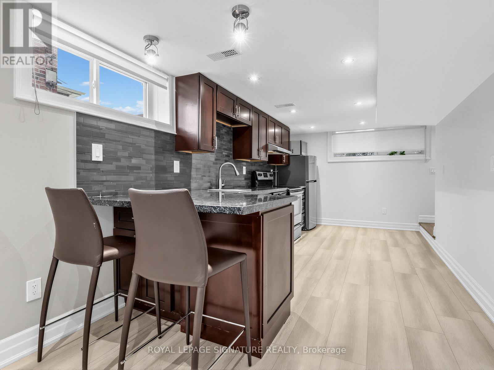 22 Scotswood Road, Toronto, Ontario  M1R 3N2 - Photo 7 - E12915138