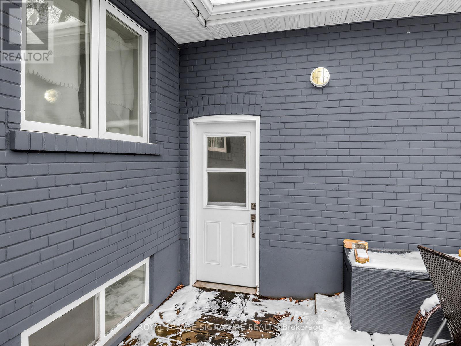 22 Scotswood Road, Toronto, Ontario  M1R 3N2 - Photo 3 - E12915138