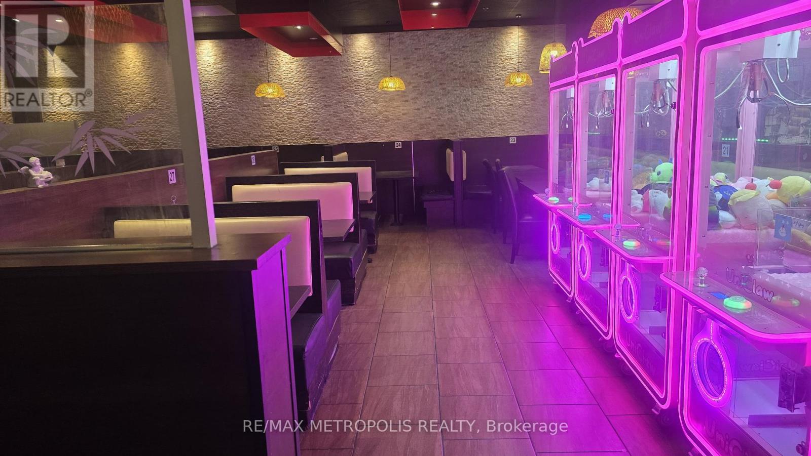 265 King George Road, Brantford, Ontario  N3R 6Y1 - Photo 10 - X12915384