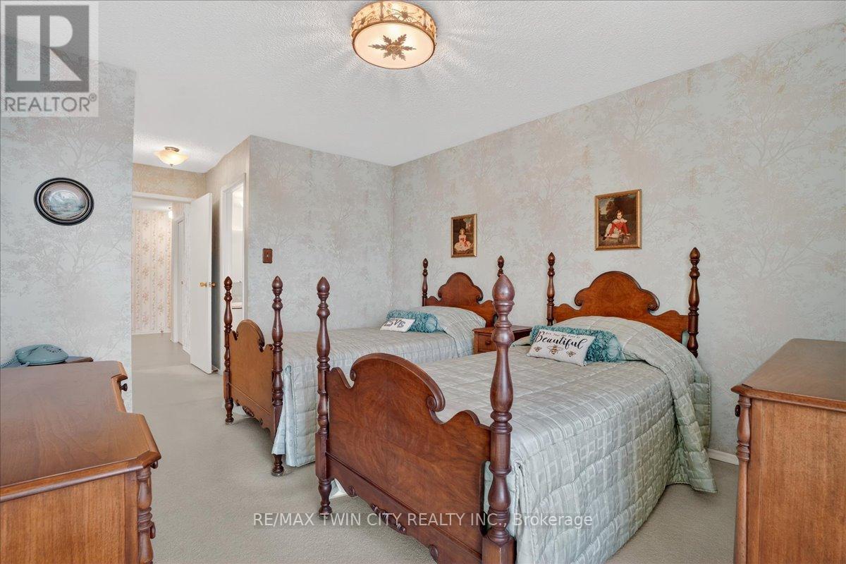 706 - 19 Woodlawn Road E, Guelph, Ontario  N1H 7B1 - Photo 28 - X12915390