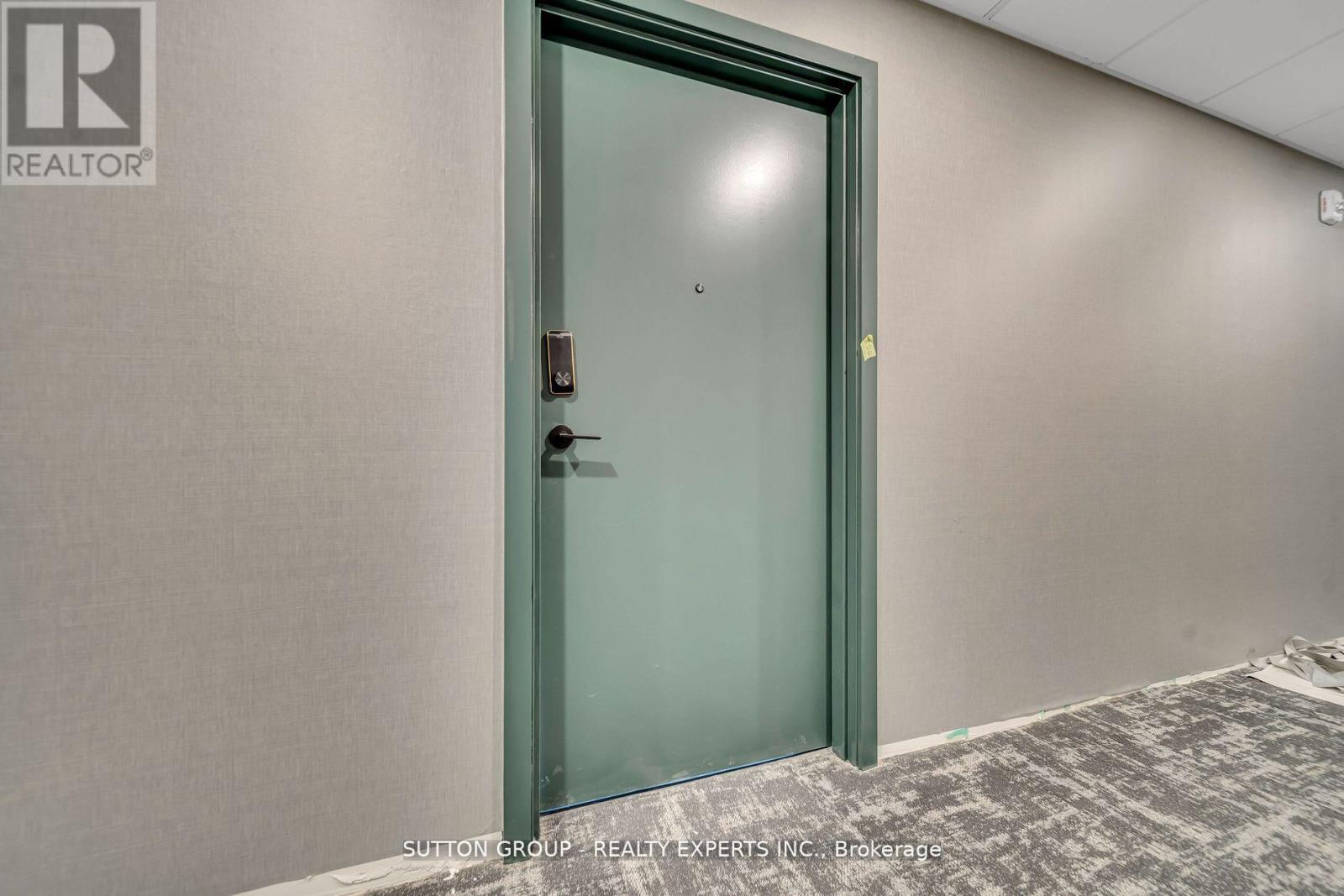 826 - 401 Shellard Lane, Brantford, Ontario  N3T 5L5 - Photo 10 - X12915434